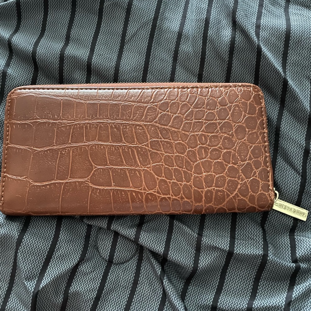 Anne Klein wallet